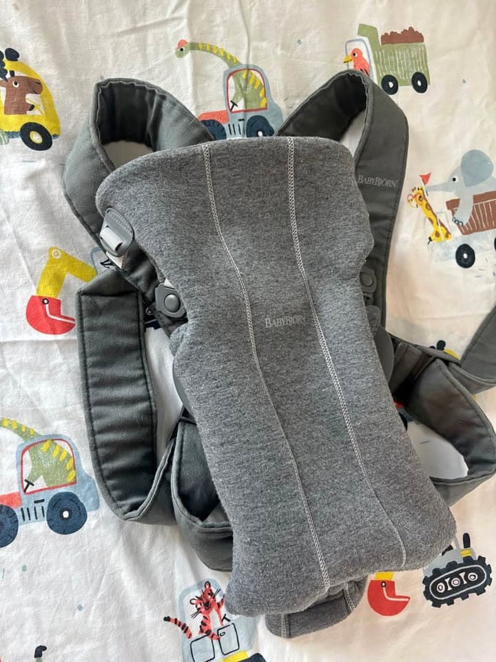 BabyBjorn carrier photo 1